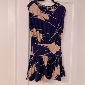 GUC - Anthropologie Floral Blue Dress size US 6